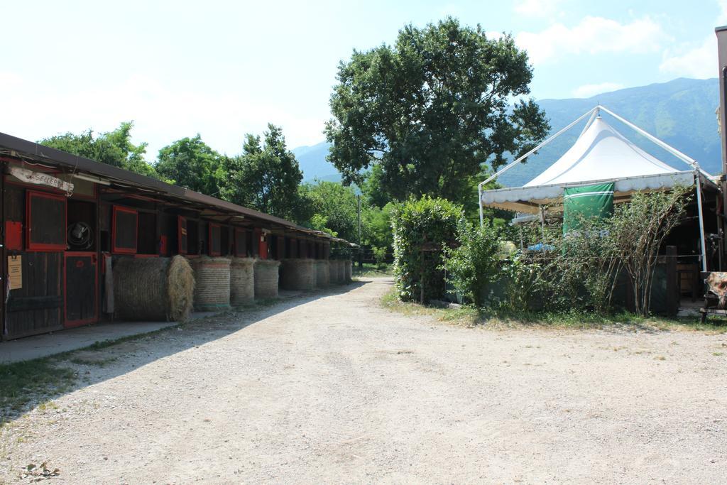 Agriturismo Al Ranch Castello d'Aviano Экстерьер фото